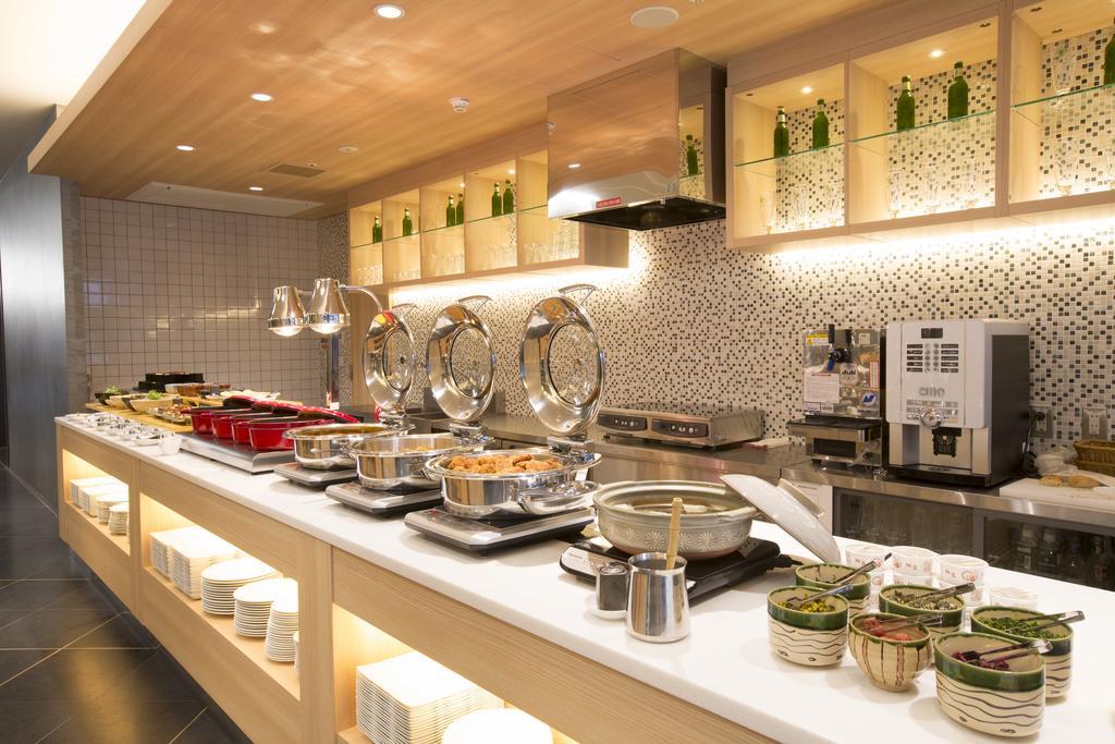 Urban Hotel Kyoto Nijo Premium Экстерьер фото